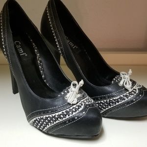 Cami Wingtip Stilettos